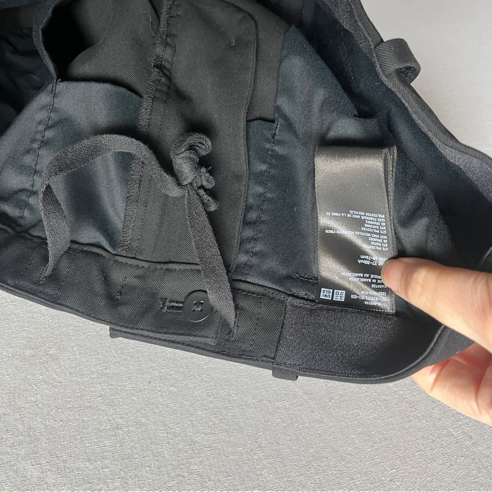 Uniqlo Black Women's Straight Trousers - Picture 9 of 10